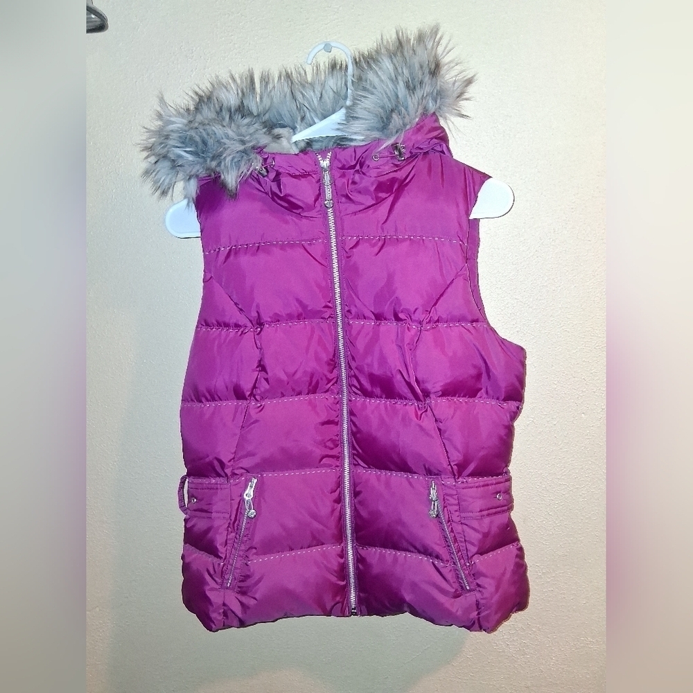 Eddie Bauer Women’s Premium Puffer Goose Down Vest Pink S